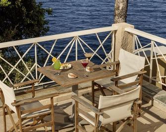 Cape Kanapitsa Hotel & Suites - Kanapitsa - Balcony