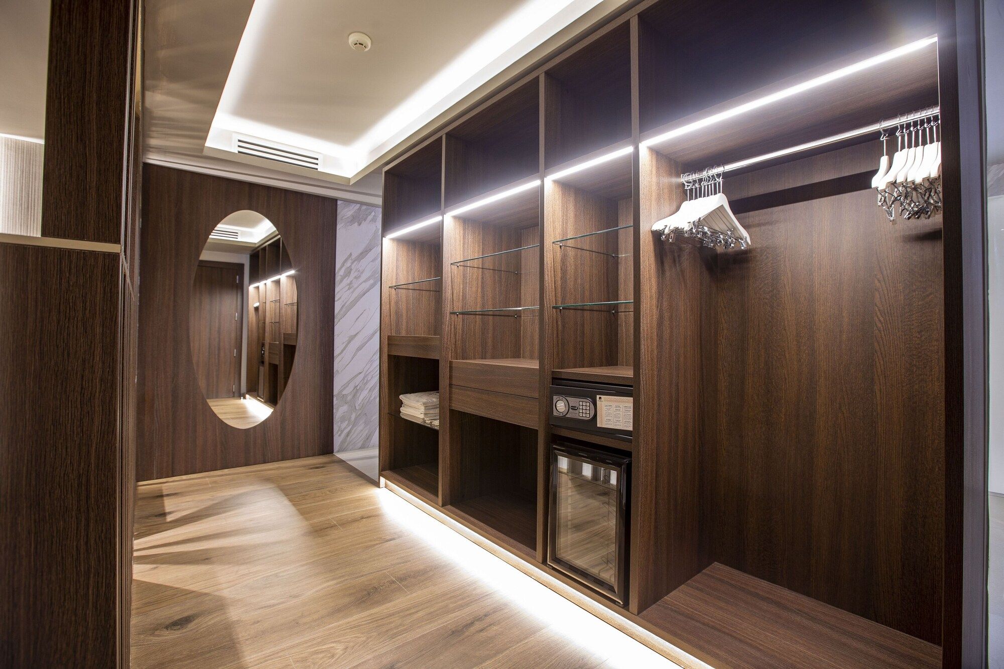 Panafrica Hotel Boutique & Spa - باتا