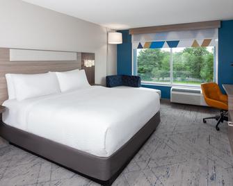 Holiday Inn Express Reedsburg Dells Area, An IHG Hotel - Reedsburg - Slaapkamer