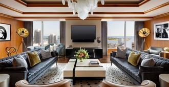 The Ritz-Carlton Toronto - Toronto - Living room
