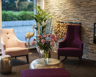 Business Class Hotel Ebersberg - Ebersberg - Lounge