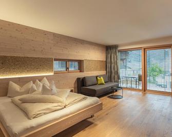 Hotel Weiler - Aktiv & Tradition - Obertilliach
