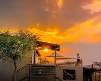 Bagatelle Kalahari Boutique Farmhouse - Mariental