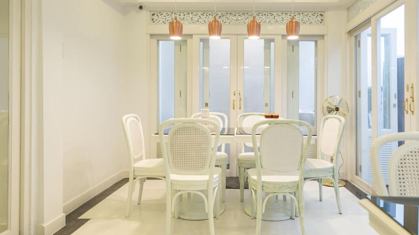 نورسابا بد بانكوك