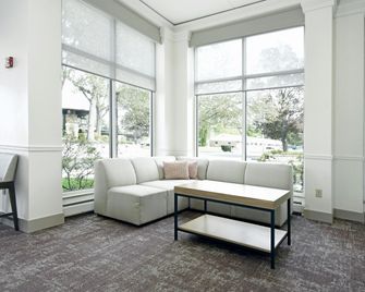 Hilton Garden Inn Saratoga Springs - Saratoga Springs - Living room