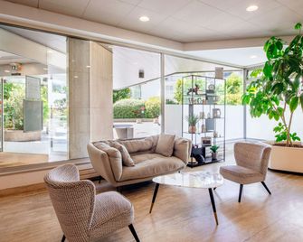 Aparthotel Adagio Paris XV - Paris - Lobby