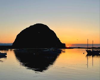 Best Western Tradewinds - Morro Bay - Beach