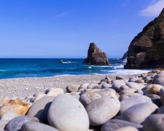 Amami Oshima Guest House Showa-sou - Hostel - Setouchi - Playa