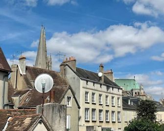 L'écuyer: studio in the heart of the historic district - Chartres - Outdoors view