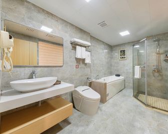 Vienna Classic Hotel (Fuzhou Changle Langqiao Hotel) - Fuzhou - Slaapkamer