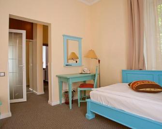 Hotel Bastion - Sinaia - Bedroom