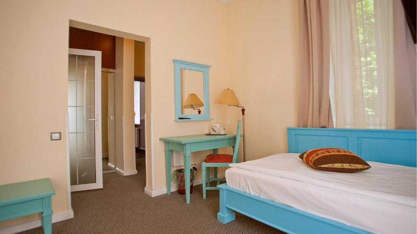 Hotel Bastion