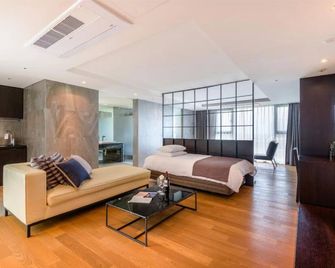 Seongsan Marina Hotel - Seogwipo - Bedroom