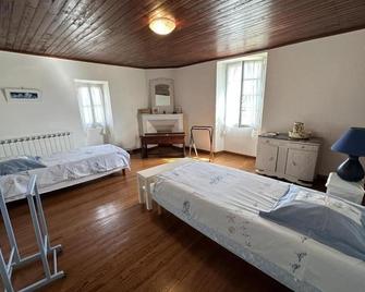 Gite Bonnebat - Monségur - Habitación