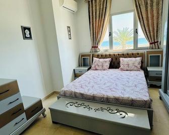 Charming 1-bedroom apartment in marvelous Mahdia with WiFi - Mahdia - Bedroom