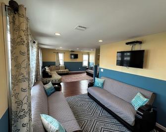 JD Apartment and House - Seaside Heights - Pokój dzienny