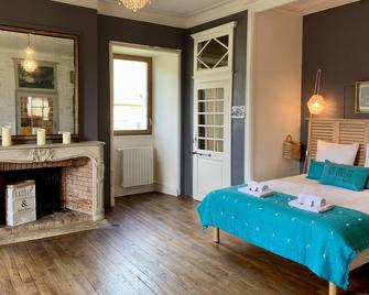 Calme, Repos Et Balades Dans Une Magnifique Demeure De Charme - Bono - Habitación