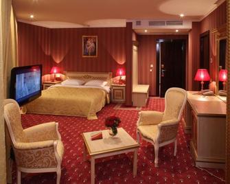 Sk Royal Hotel Moscow - موسكو - غرفة نوم