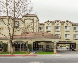 Quality Inn San Jose - San Jose - Building
