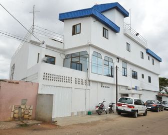 Hotel Résidence Lobal - Lomé - Building