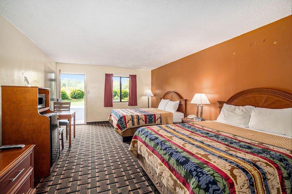 Great Lakes Inn & Suites - South Haven - Camera da letto