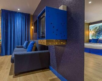 Hotel Les Bulles De Paris - Paris - Wohnzimmer
