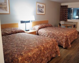 Sugarloaf Mountain Motel - Bend - Schlafzimmer