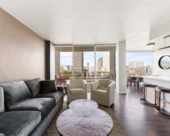 Panorama Place - Reno - Living room