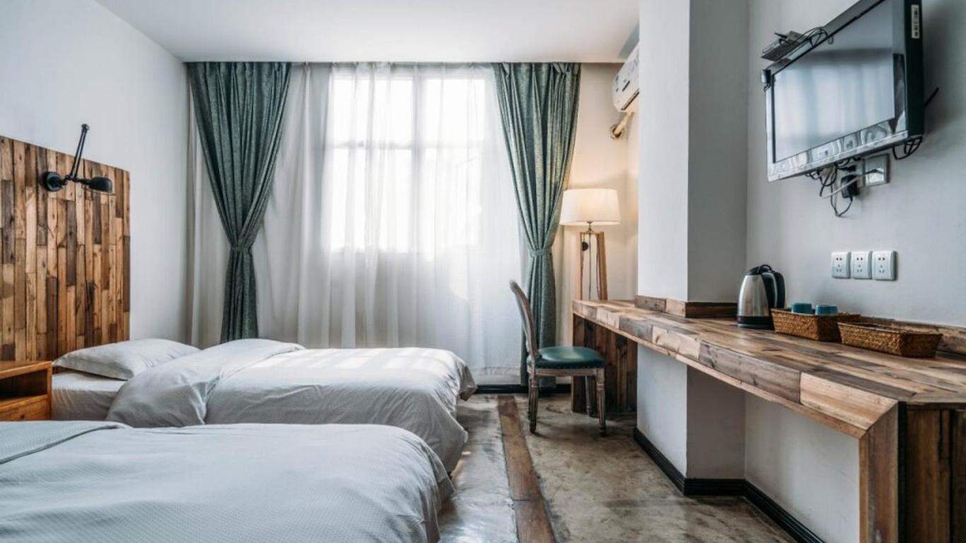 Sonderia Lazybones Hostel-Wenshu Temple