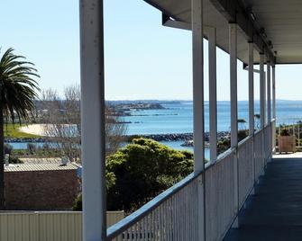Coastal Comfort Motel - Narooma - Balkon