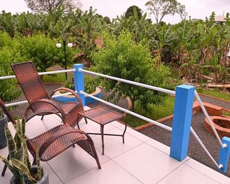Cabana Horizonte Azul com Hidro e Churrasqueira - Santa Rosa - Balcón