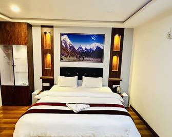 Hotel Pyarij Taplejung - Taplejung - Habitación