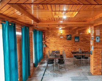 Hotel Kalpa Deshang - Kalpa - Restaurante