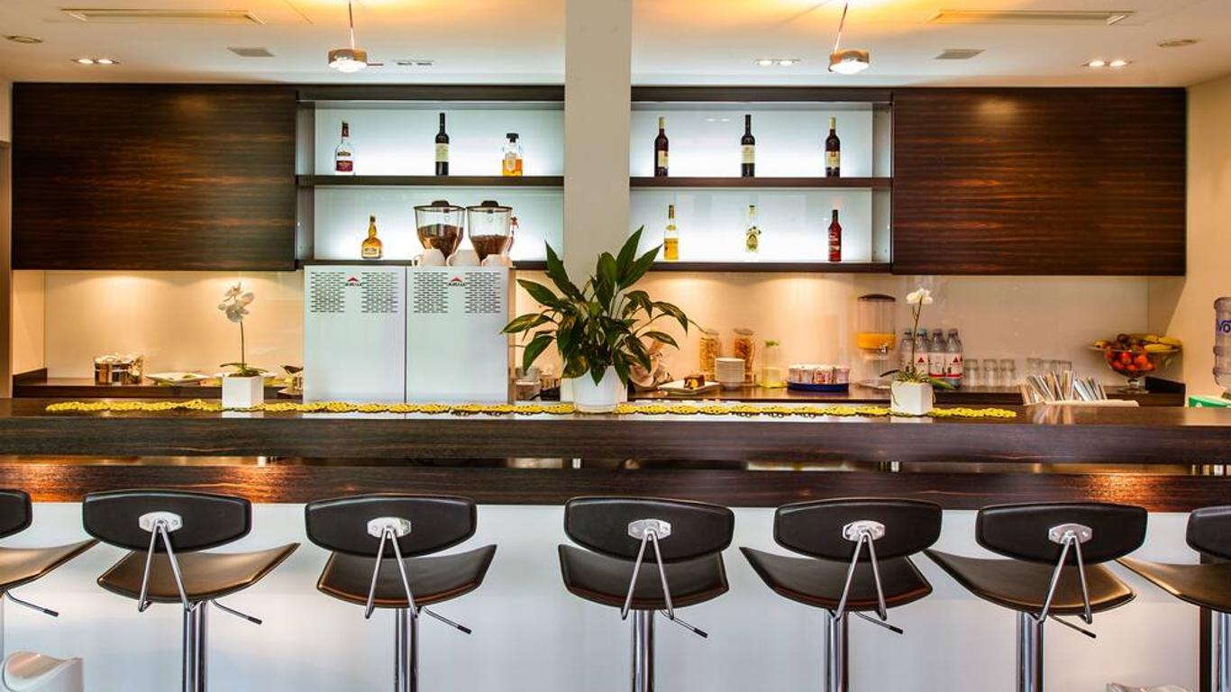 호텔 메인스테이션