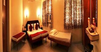Ram International Hotel - Pondicherry - Slaapkamer