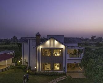 Quinta Premium Farmstay By Four Leaf Hotels - Belparāo - Edificio