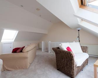 Old Lighthouse View penthouse - Harwich - Living room