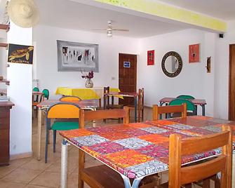 B&b Salinas Boa Vista Wifi Free - Sal Rei - Comedor