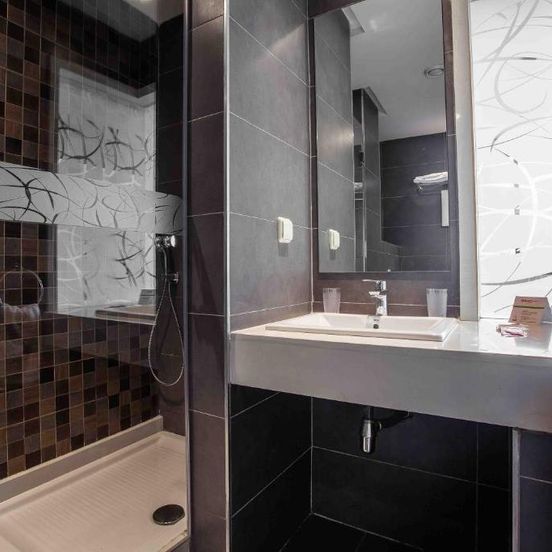 Relax Hotel Casa Voyageurs image 1