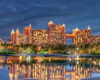 Harborside Resort at Atlantis 2 Bedroom Sleeps 6-8 - Nassau - Outdoor view
