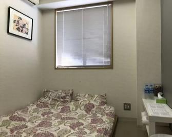 Career Cooporation - Osaka - Bedroom