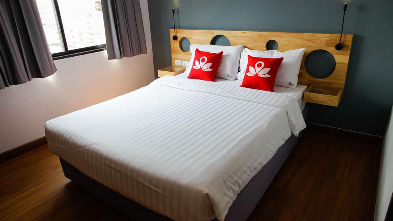蘇普盧 7 巷禪房酒店 - 曼谷