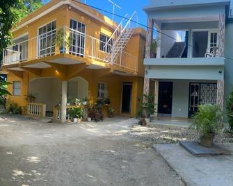 A-3 Aparta Estudio - Villa Montellano - Bâtiment