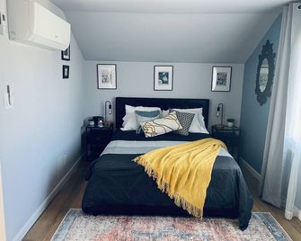 Modern Guest Studio Near Sfo With Kitchen & Laundry - San Bruno - Bedroom