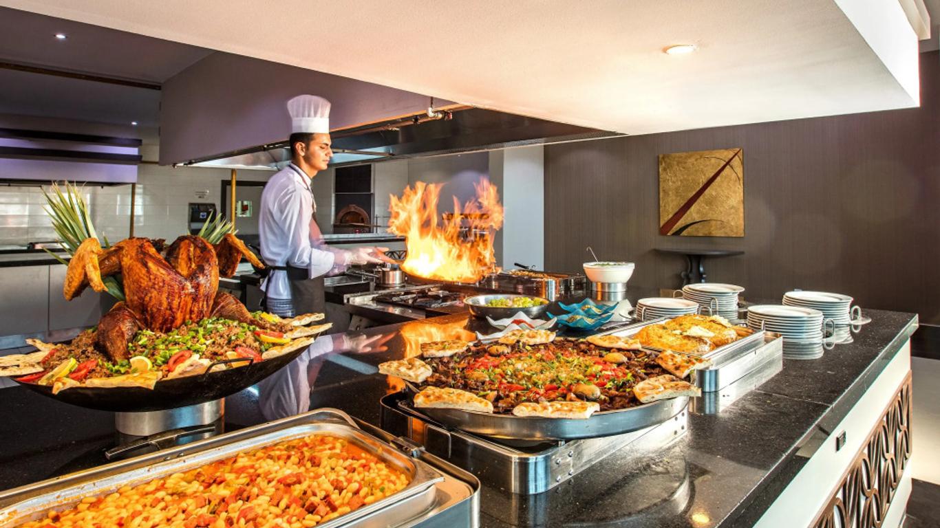 أريا كلاروس بيتش آند سبا ريزورت - شامل كليًا على مدار 24 ساعة