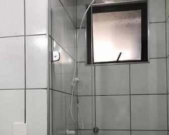 Comfort, privacy, security and location - Fortaleza - Bad
