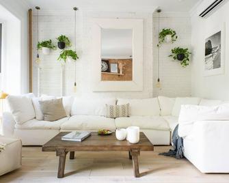 Luxury Boutique Townhouse with beautiful garden, Cobble Hill, Brooklyn - Brooklyn - Sala