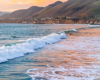 Spyglass Inn - Pismo Beach - Beach