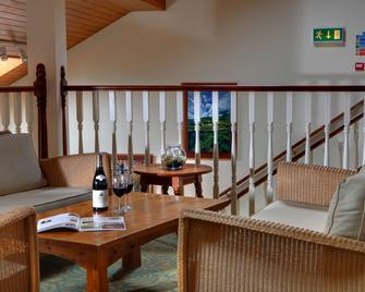 Best Western Preston Garstang Country Hotel and Golf Club - Preston - Obývací pokoj