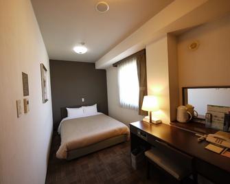 Hotel Route-Inn Court Uenohara - Uenohara - Спальня
